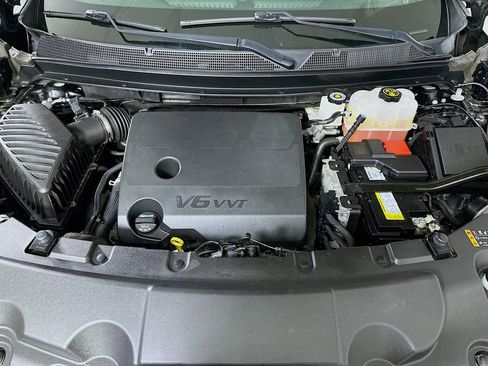Used 2022 Chevrolet Traverse LT w/ LPO, Floor Liner Package AWD/4WD image 9