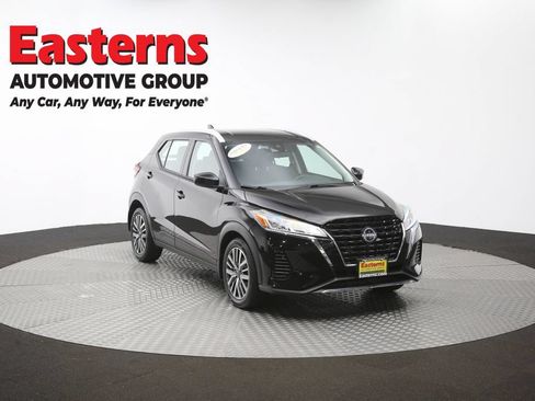 Used 2023 Nissan Kicks SV FWD image 48