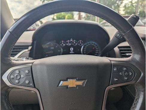 Used 2018 Chevrolet Tahoe Premier AWD/4WD image 22