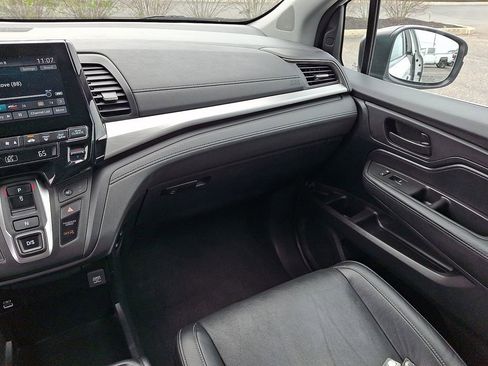 Used 2023 Honda Odyssey EX-L image 17
