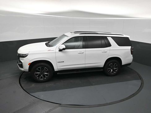 Used 2023 Chevrolet Tahoe Z71 w/ Luxury Package AWD/4WD image 13