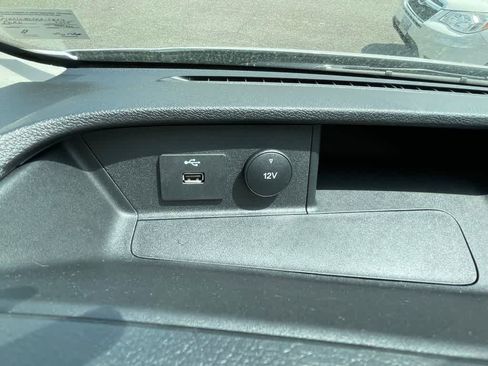 New 2025 Ford Transit 250 148 Medium Roof image 26