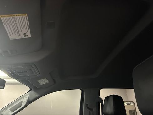 Used 2021 Chevrolet Silverado 1500 LTZ AWD/4WD image 21