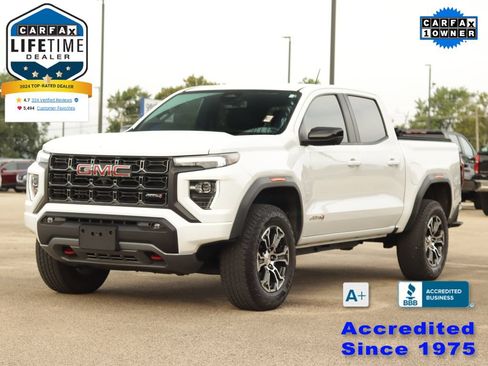 Used 2024 GMC Canyon AT4 w/ Technology Package AWD/4WD image 3