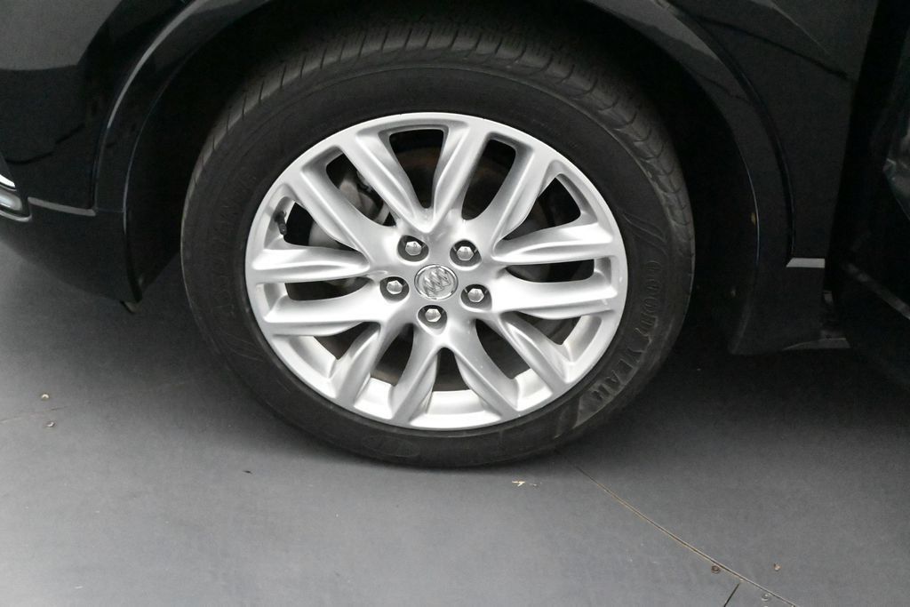 Used 2020 Buick Envision Premium w/ LPO, Active Package AWD/4WD image 8