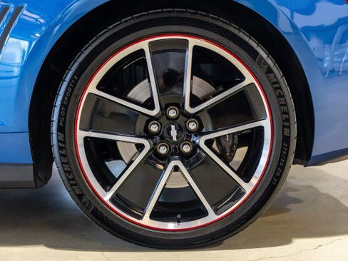 Used 2013 Chevrolet Camaro SS w/ Hot Wheels Special Edition RWD image 30