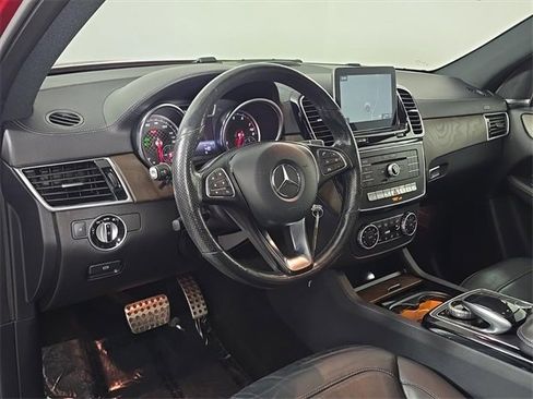 Used 2017 Mercedes-Benz GLE 43 AMG 4MATIC image 4