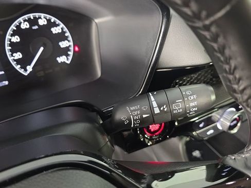 Used 2025 Honda CR-V EX-L image 32