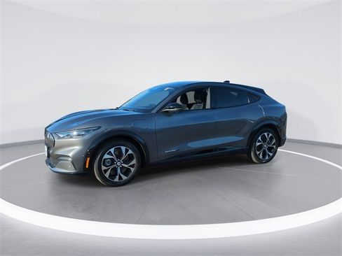 Used 2023 Ford Mustang Mach-E Premium image 4