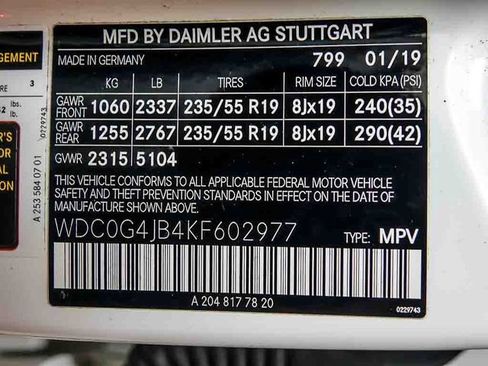 Used 2019 Mercedes-Benz GLC 300 w/ Multimedia Package image 26