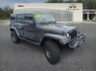 Used 2018 Jeep Wrangler Unlimited Sahara AWD/4WD video 2