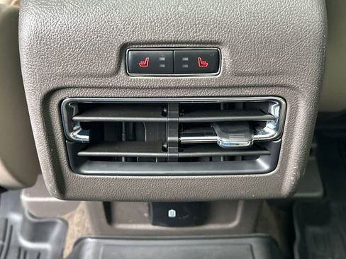 Used 2022 Lincoln Corsair AWD w/ Premium Package image 20