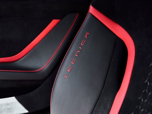 Used 2023 Lamborghini Huracan Tecnica RWD image 48