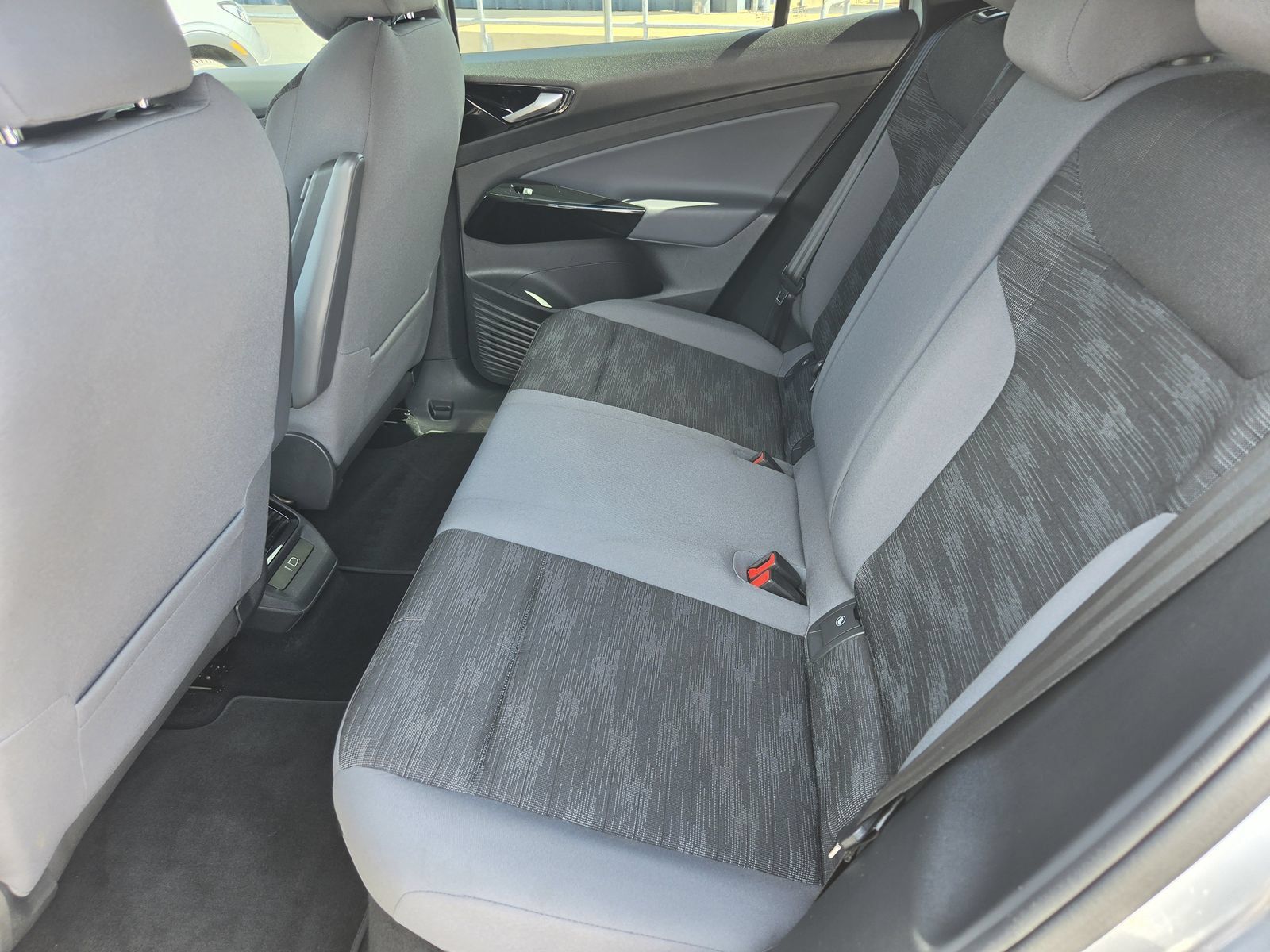 Used 2022 Volkswagen ID.4 Pro RWD image 16