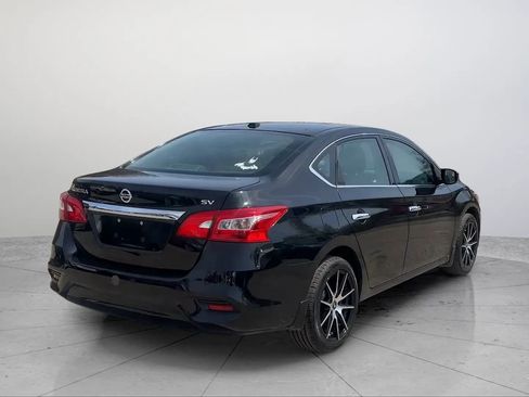 Used 2017 Nissan Sentra SV FWD image 3