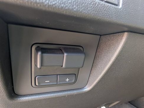 Used 2024 Chevrolet Colorado ZR2 w/ ZR2 Convenience Package III AWD/4WD image 21