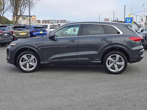 New 2025 Audi Q5 Premium Plus image 38