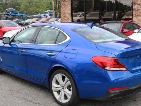 Used 2020 Genesis G70 2.0T AWD/4WD image 3