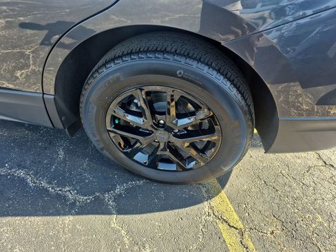 Certified 2023 Chevrolet Equinox LT FWD image 34