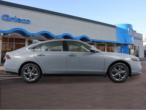 New 2026 Honda Accord EX-L image 6