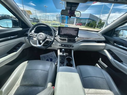 Used 2023 Nissan Altima 2.5 SL AWD/4WD image 21