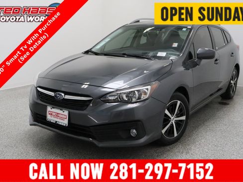 Used 2022 Subaru Impreza 2.0i Premium image 1