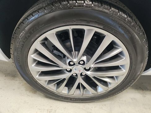 New 2026 Buick Enclave Avenir w/ Super Cruise Package AWD/4WD image 3