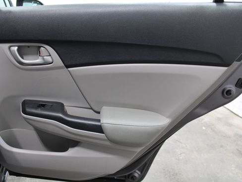Used 2014 Honda Civic LX image 19