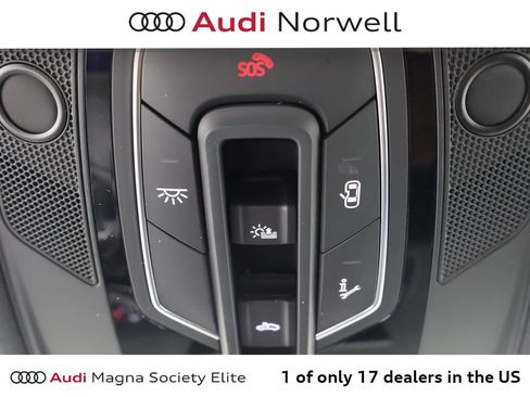Used 2023 Audi Q5 2.0T Premium w/ Convenience Package AWD/4WD image 8