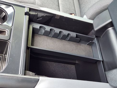 Used 2025 Ford F150 XL RWD image 25