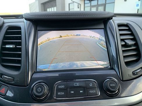 Used 2019 Chevrolet Impala LT image 22