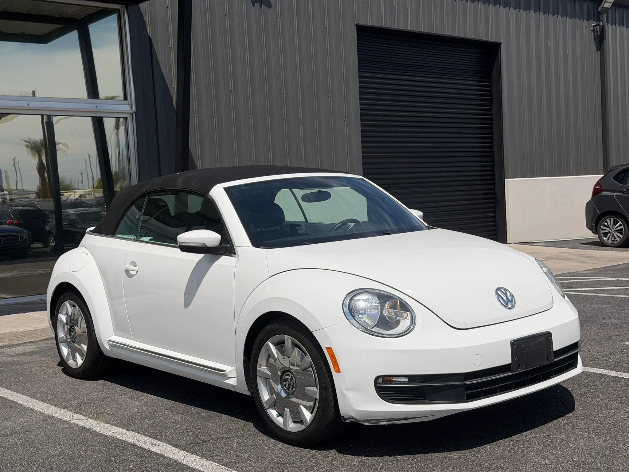 Used 2013 Volkswagen Beetle 2.5 FWD image 13