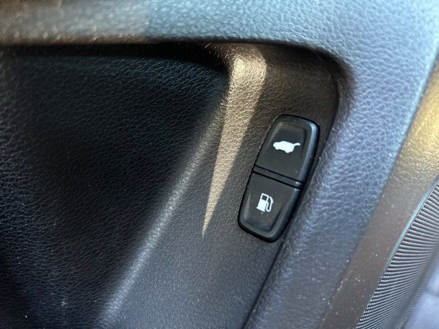 Used 2018 Acura MDX SH-AWD image 19