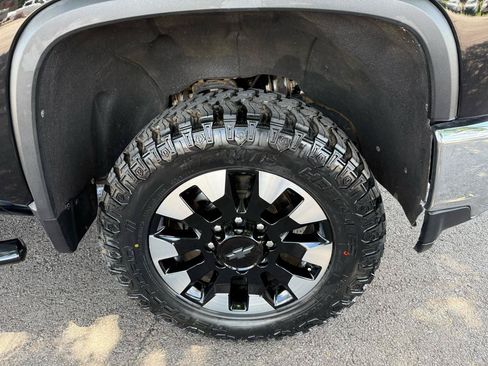 Used 2020 Chevrolet Silverado 2500 LT w/ All Star Edition AWD/4WD image 40