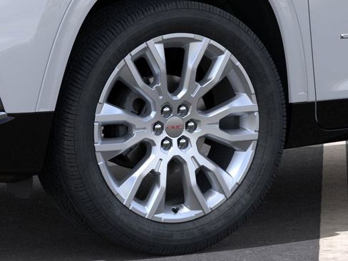 New 2026 GMC Acadia Denali w/ Super Cruise Package image 10