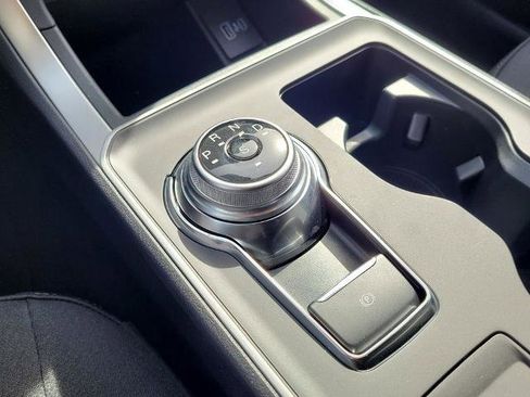 New 2024 Ford Edge SE w/ Black Appearance Package image 23