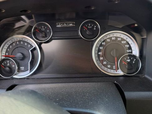 Used 2019 RAM 1500 Lone Star image 9