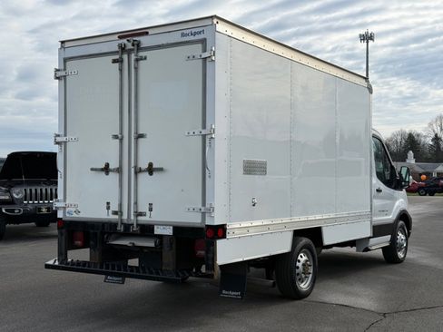 Used 2022 Ford Transit 350 T-350 AWD SRW 138 WB 9500 GVW w/ Exterior Upgrade Package image 8
