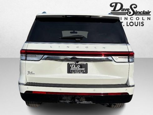 Certified 2024 Lincoln Navigator Reserve image 6