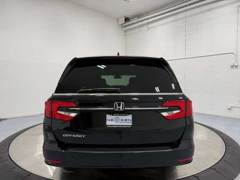 Used 2023 Honda Odyssey EX-L image 6