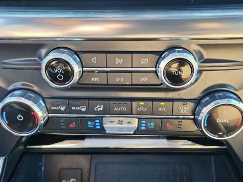 Used 2022 Ford F150 Lariat AWD/4WD image 20