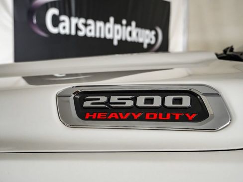 Used 2022 RAM 2500 Laramie AWD/4WD image 44