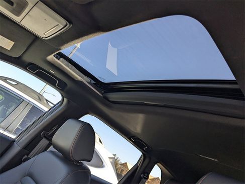 Used 2025 Honda CR-V Sport-L image 17