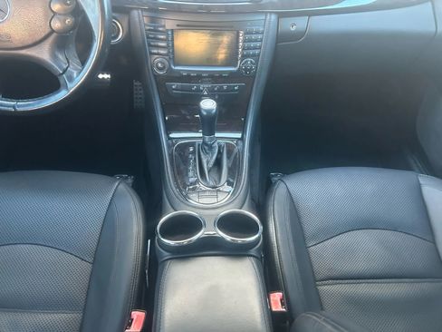 Used 2006 Mercedes-Benz CLS 55 AMG image 24