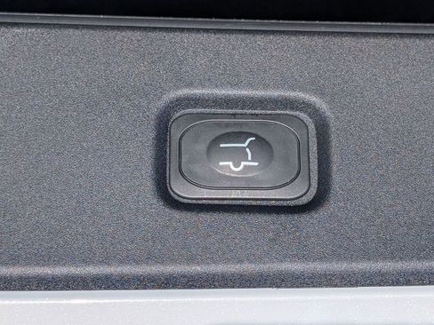 New 2025 Ford Expedition Platinum w/ Stealth Performance Package image 24