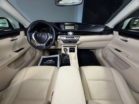 Used 2014 Lexus ES 350 FWD image 19