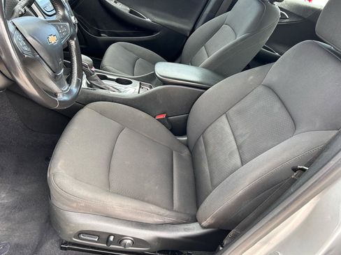 Used 2021 Chevrolet Malibu RS FWD image 7
