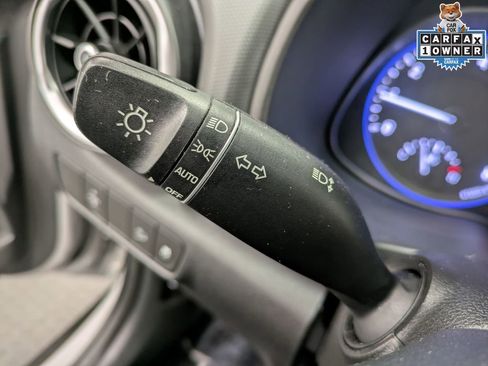 Used 2023 Hyundai Kona SEL image 19