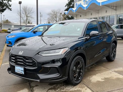 New 2026 Honda HR-V Sport image 4