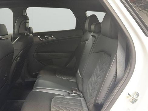 Used 2023 Kia Sportage X-Pro AWD/4WD image 11